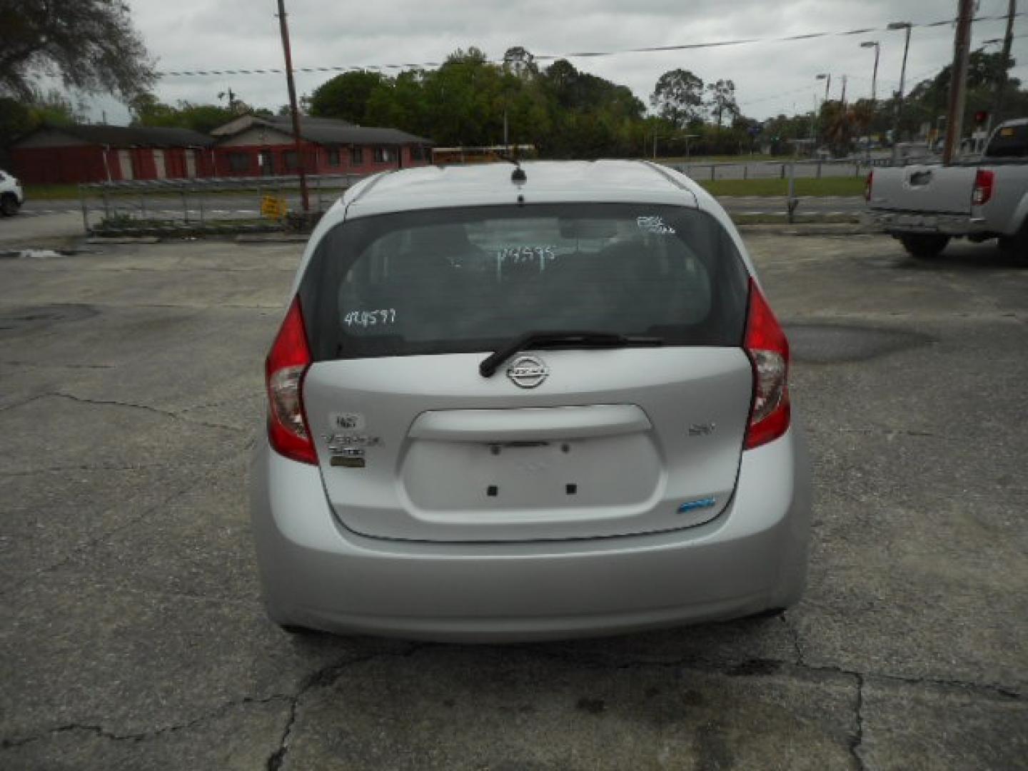 2014 SILVER NISSAN VERSA NOTE S; SV; S (3N1CE2CP2EL) , located at 10405 Abercorn Street, Savannah, GA, 31419, (912) 921-8965, 31.988262, -81.131760 - Photo#5